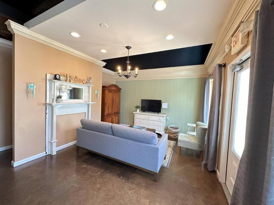 Haven At Hazel~Downtown Loft Apartment Demorest Luaran gambar